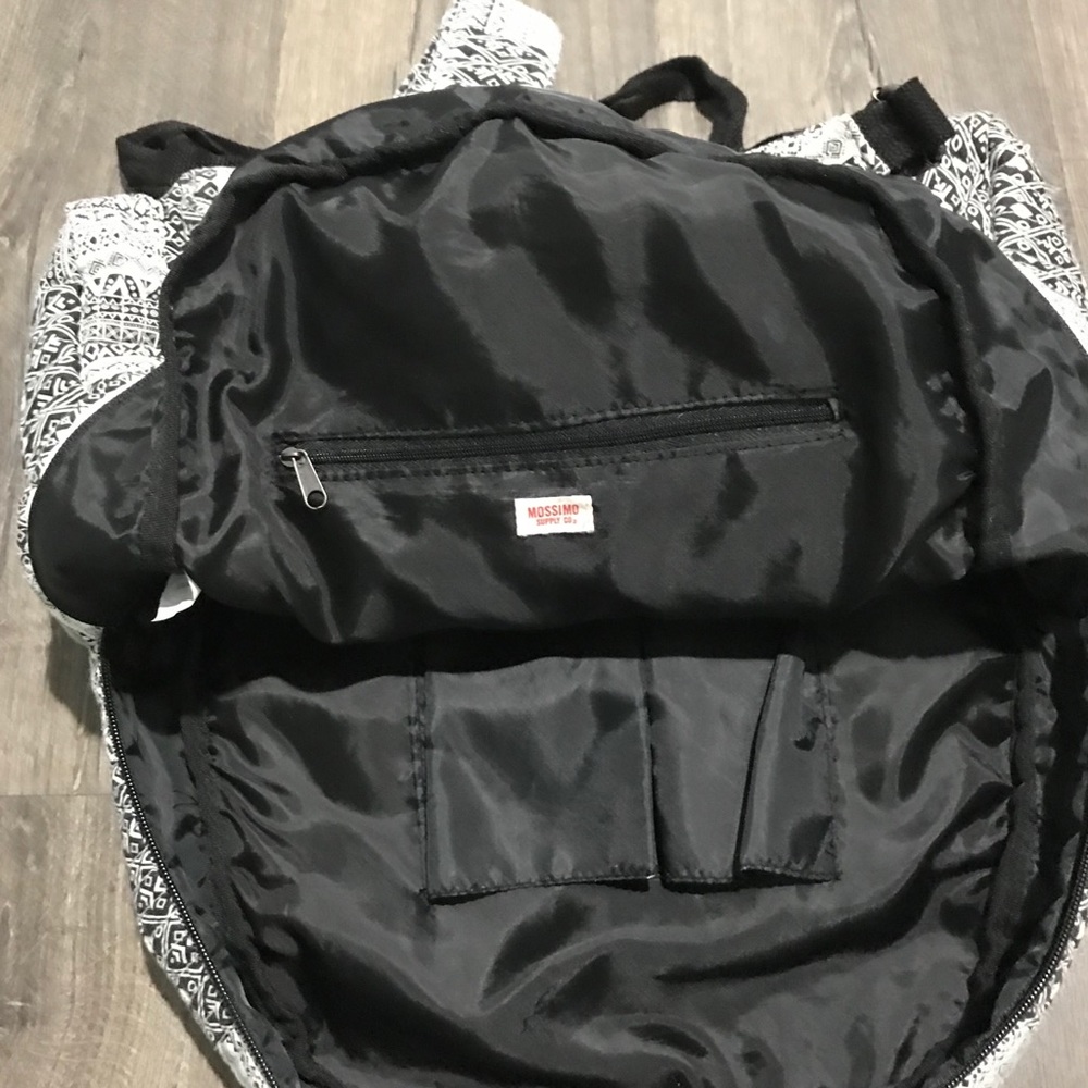 Mossimo Backpack - image 6